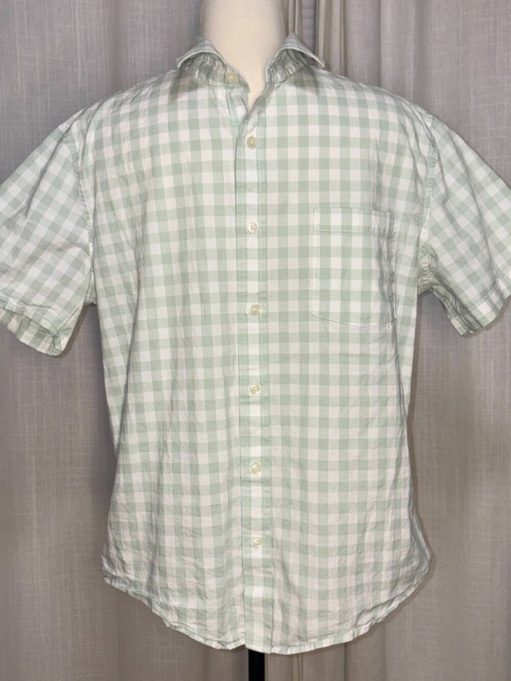 Gingham Button Up Pastel Green Collared Shorts Sleeve